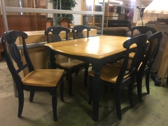 Köksbord + 6st stolar